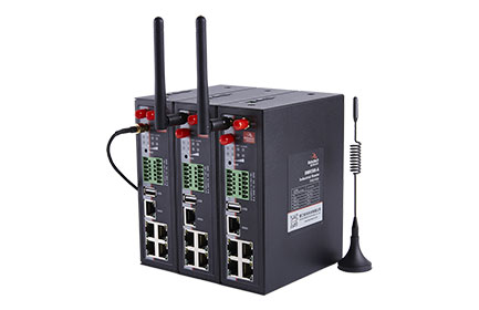 佰馬BMR500工業(yè)級無線路由器，支持MQTT，DIN導(dǎo)軌式安裝，集全網(wǎng)通、高速路由、WIFI覆蓋、本地存儲等旗艦功能于一體；標(biāo)配4組LAN口、1組WAN口、1組USB接口；2組DI數(shù)字量輸入，2組繼電器輸出，支持端子形式RS485、RS232。軟硬件看門狗，VPN專利，惡劣環(huán)境適用專利。