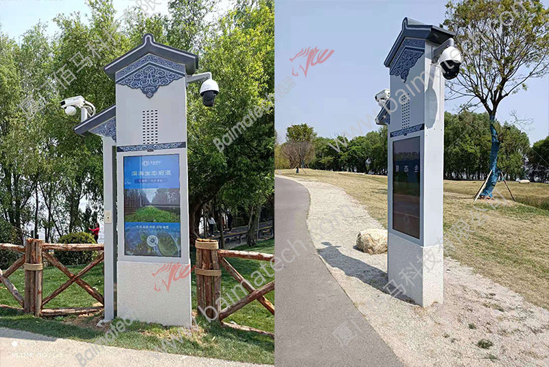 智慧景區(qū)多功能桿.jpg