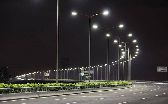 節(jié)能路燈.jpg 節(jié)能路燈.jpg