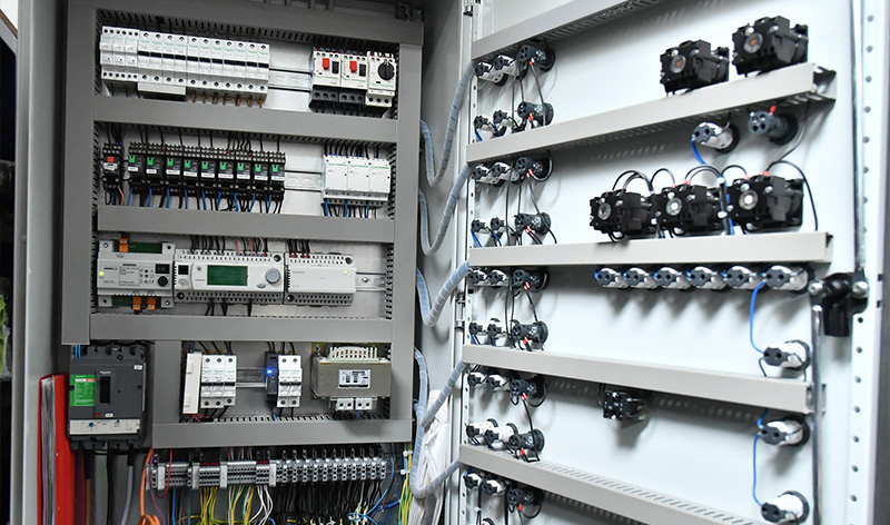 照明配電柜.jpg 照明配電柜.jpg