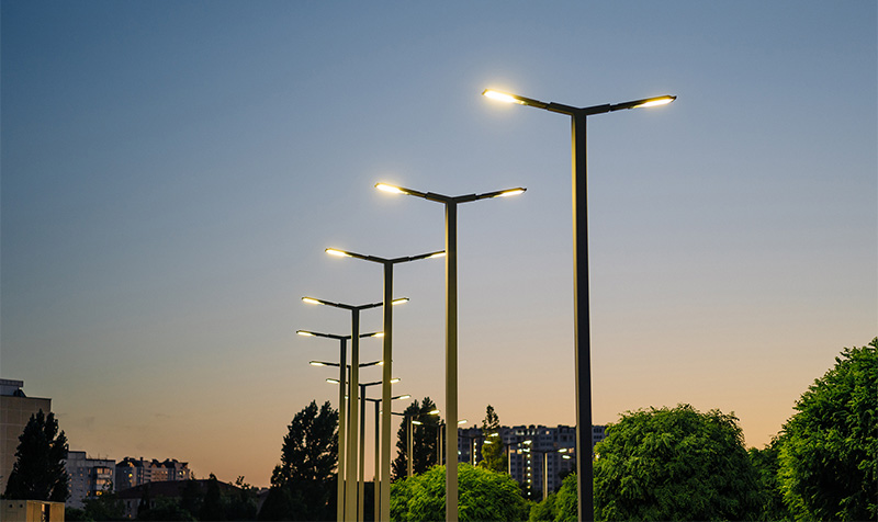 城市道路照明.jpg 城市道路照明.jpg